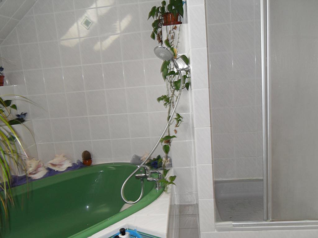 Bed&Breakfast In Flueh Hofstetten-Fluh Buitenkant foto